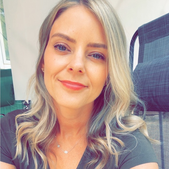 Meet your Posher, Kelly - Picture 1 of 1